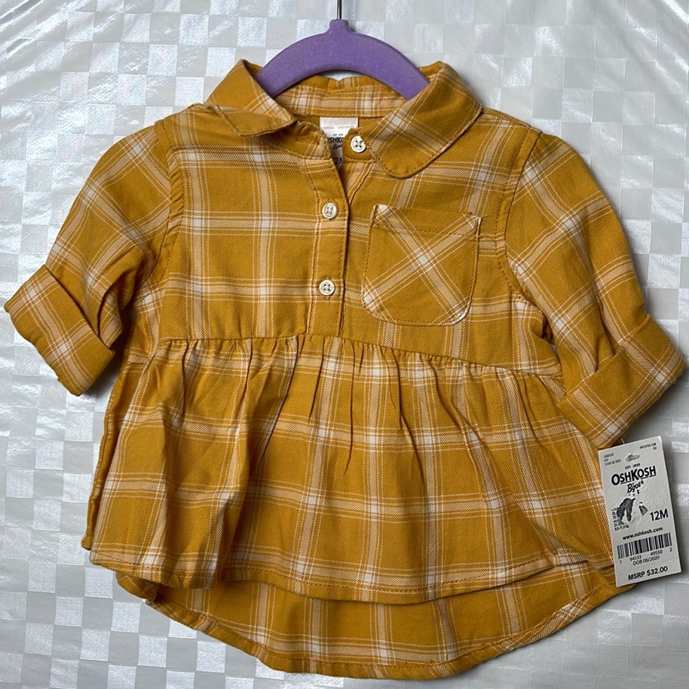 Oshkosh top size 12 month NWT
